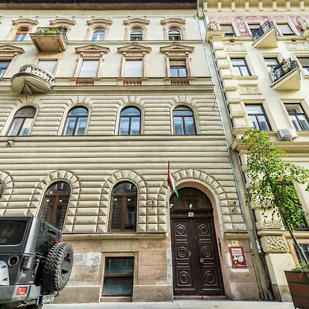 Bpr Stupendous Design Apartament *