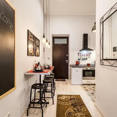 Bpr Stupendous Design * Budapest