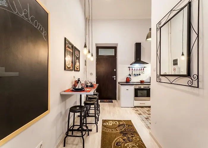 Bpr Stupendous Design * Budapesta